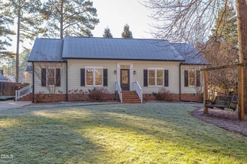 203 Pinewood Dr, Apex, NC 27502