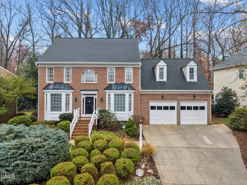 203 Piperwood Dr, Cary, NC 27518