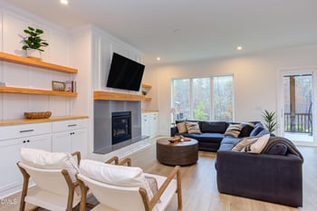 203 Post Oak Rd, Chapel Hill, NC 27516