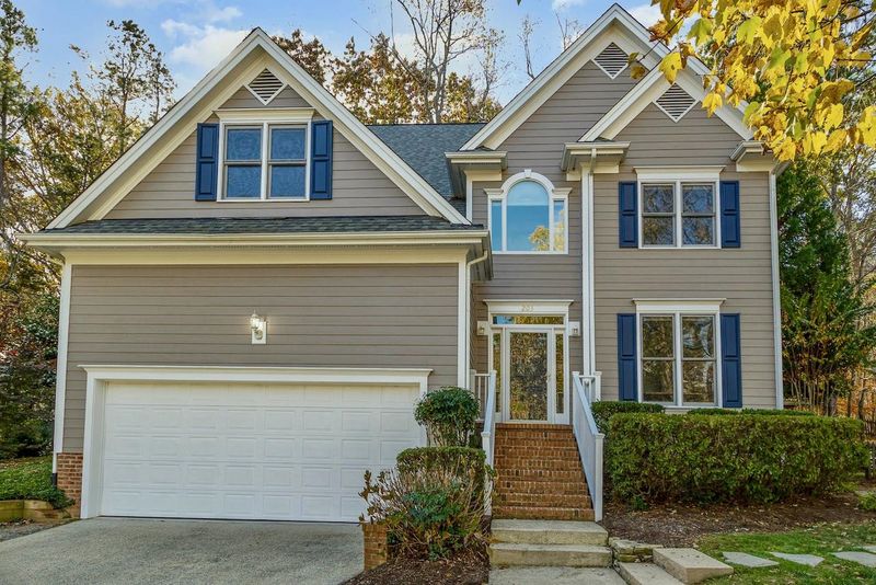 203 Rossburn Way, Chapel Hill, NC 27516