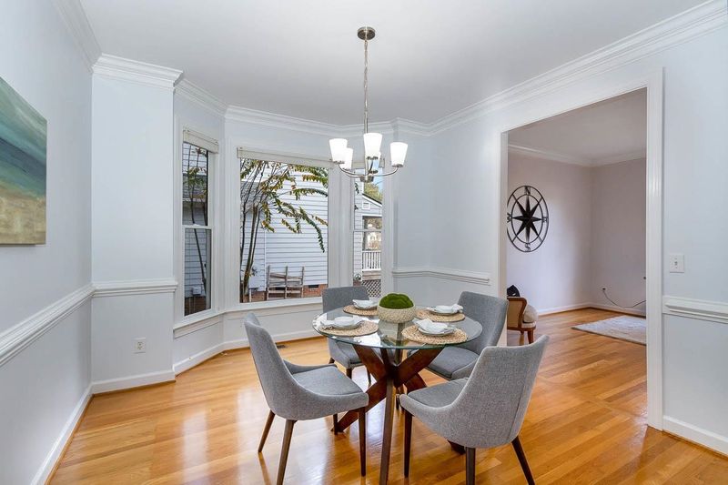 203 Rossburn Way, Chapel Hill, NC 27516