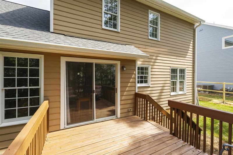 203 Sarabande Dr, Cary, NC 27513