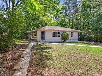 203 Scarlett Dr, Chapel Hill, NC 27517