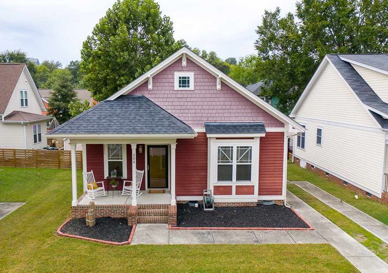 203 Seawell Ave, Raleigh, NC 27601
