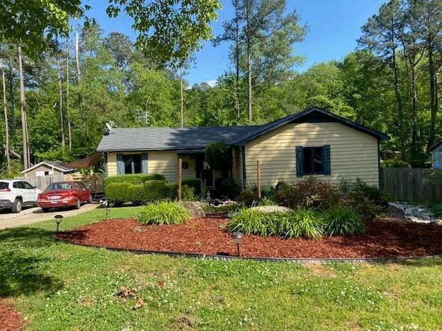 203 Shoals Ln, Garner, NC 27529