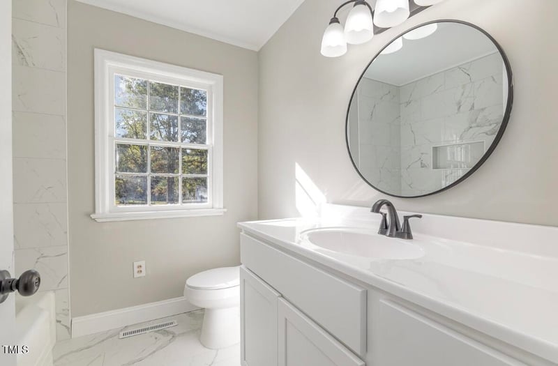 203 Stewart St, Coats, NC 27521