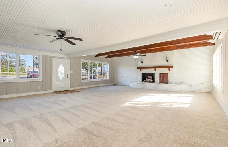 203 Stewart St, Coats, NC 27521