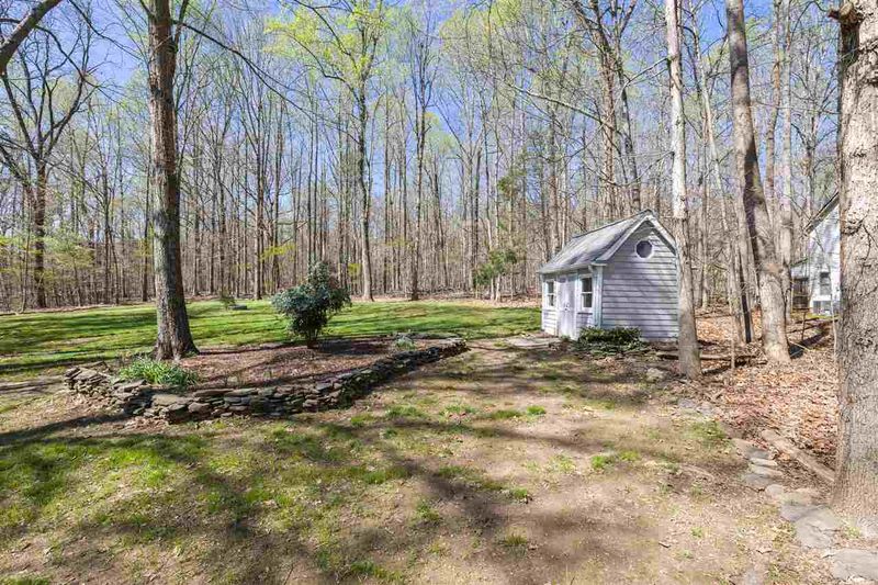 203 Stockbridge Pl, Hillsborough, NC 27278