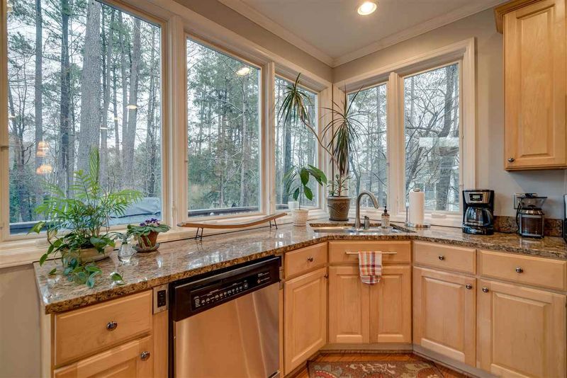 203 Sunset Creek Cir, Chapel Hill, NC 27516