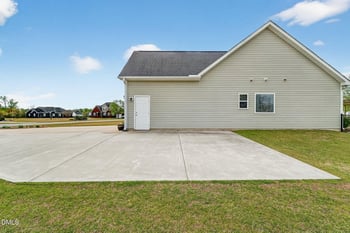203 Watergate Ct, Goldsboro, NC 27530