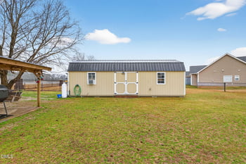 203 Watergate Ct, Goldsboro, NC 27530