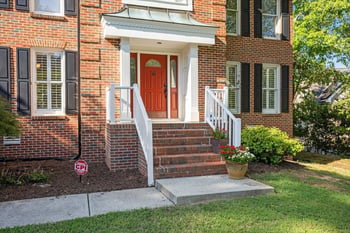 203 Widecombe Ct, Cary, NC 27513