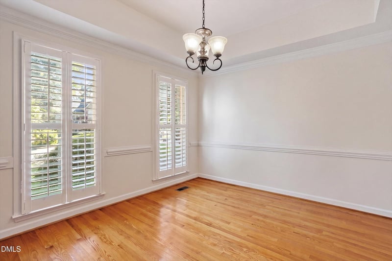 203 Widecombe Ct, Cary, NC 27513
