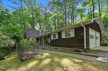 203 Wood Cir, Chapel Hill, NC 27514