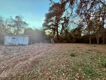 203 Zachary Ln, Dunn, NC 28334