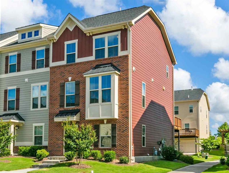 2030 Old Chapman Dr, Apex, NC 27502