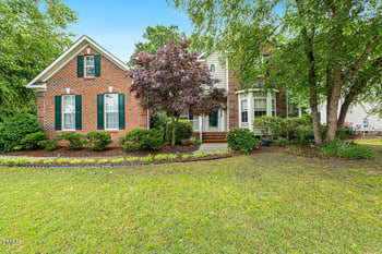 2030 Prairie Ridge Ct, Fuquay Varina, NC 27526