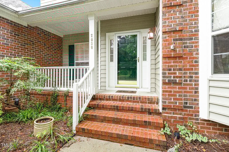 2030 Prairie Ridge Ct, Fuquay Varina, NC 27526