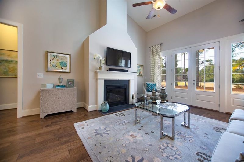 2031 Front St #19, Durham, NC 27705