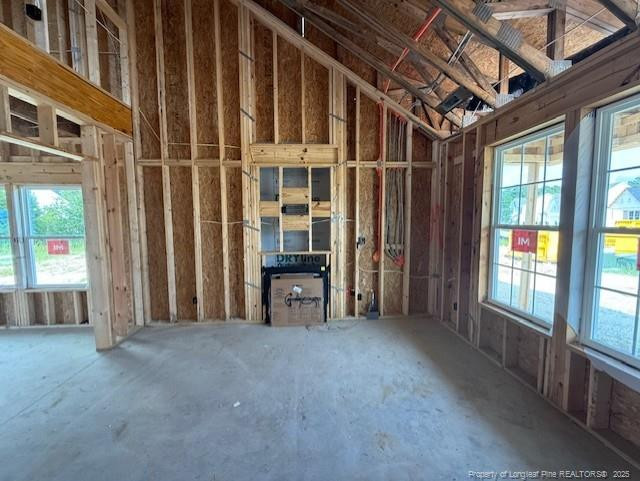 2031 Secluded Dell Rd, Fayetteville, NC 28306