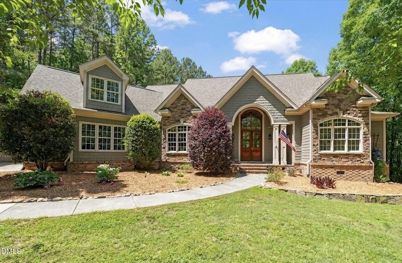 2031 Silverleaf Dr, Youngsville, NC 27596
