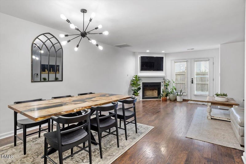 2031 Township Cir, Raleigh, NC 27609