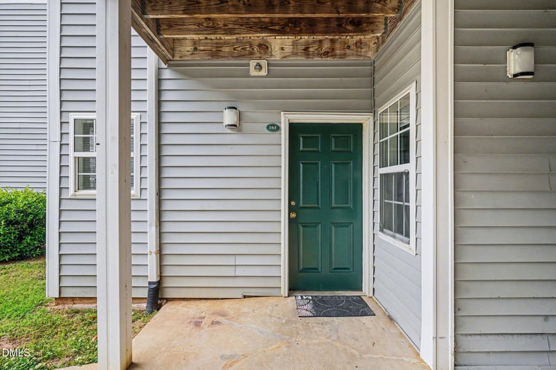 2031 Wolfmill Dr #101, Raleigh, NC 27603