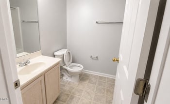 2031 Wolfmill Dr #301, Raleigh, NC 27603