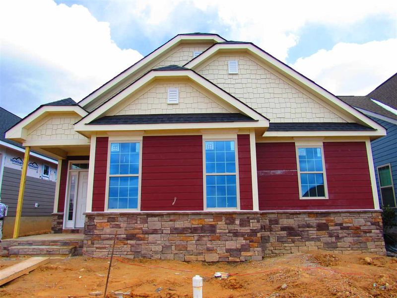 2032 Big Falls Dr, Wendell, NC 27591