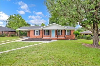 2032 Biltmore Dr, Fayetteville, NC 28304