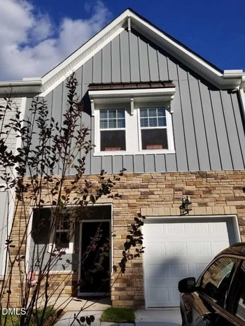 2032 Chipley Dr, Cary, NC 27519