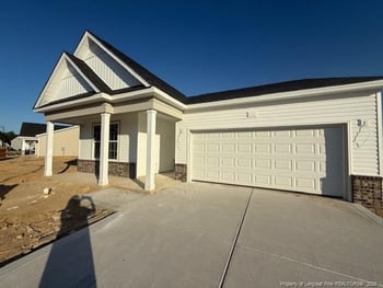 2032 Secluded Dell Rd, Fayetteville, NC 28306