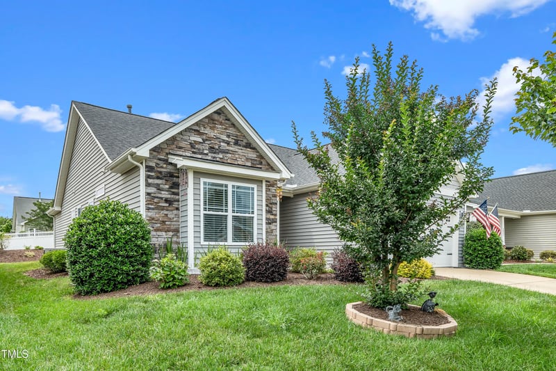 2033 Buck Corner Ln, Fuquay Varina, NC 27526