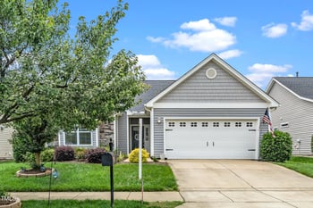 2033 Buck Corner Ln, Fuquay Varina, NC 27526