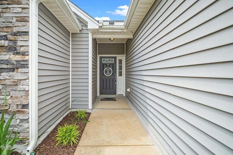 2033 Buck Corner Ln, Fuquay Varina, NC 27526