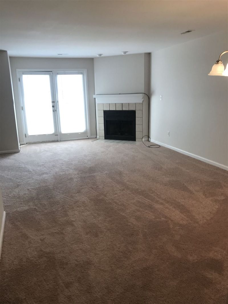 2033 Township Cir, Raleigh, NC 27609