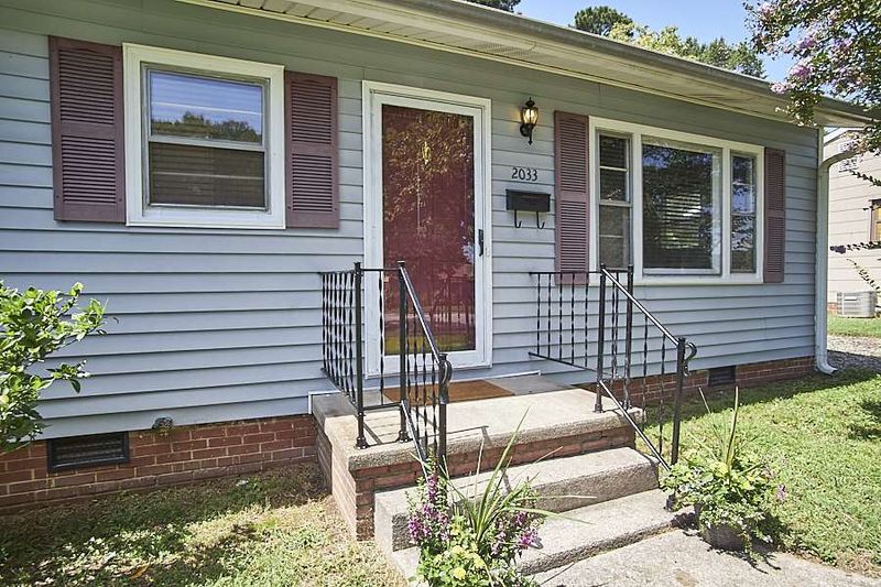 2033 Walnut St, Durham, NC 27705