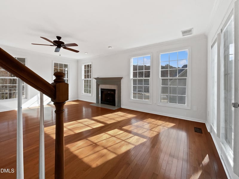 2035 Ferbow St, Creedmoor, NC 27522