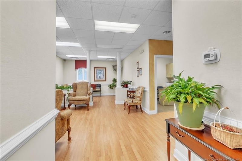 2035 Valleygate Dr #200, Fayetteville, NC 28304