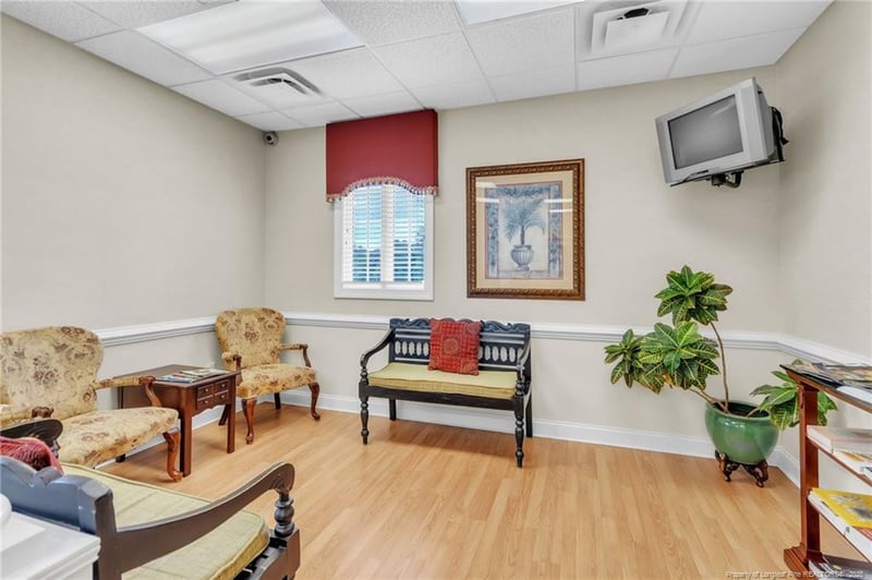 2035 Valleygate Dr #200, Fayetteville, NC 28304