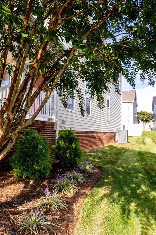 2036 Glenkirk Dr, Burlington, NC 27215