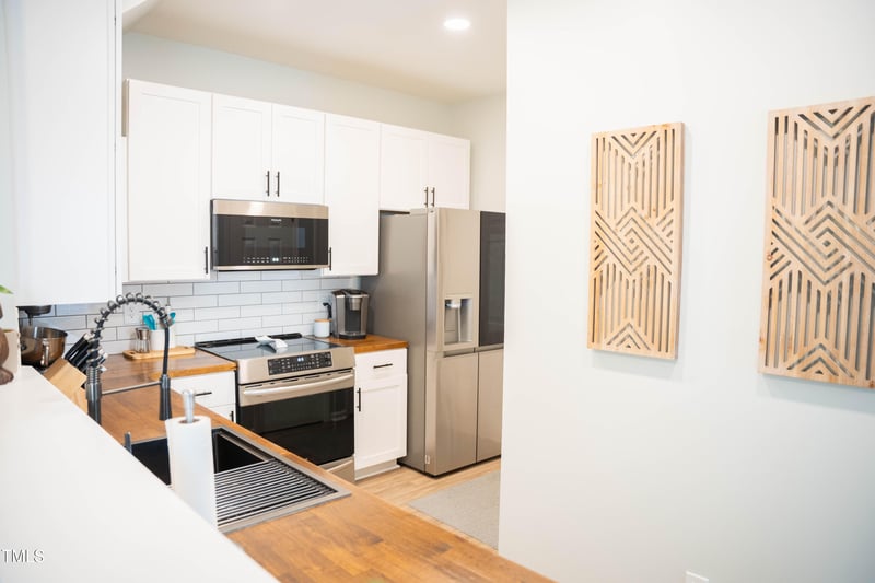 2036 Metacomet Way, Raleigh, NC 27604