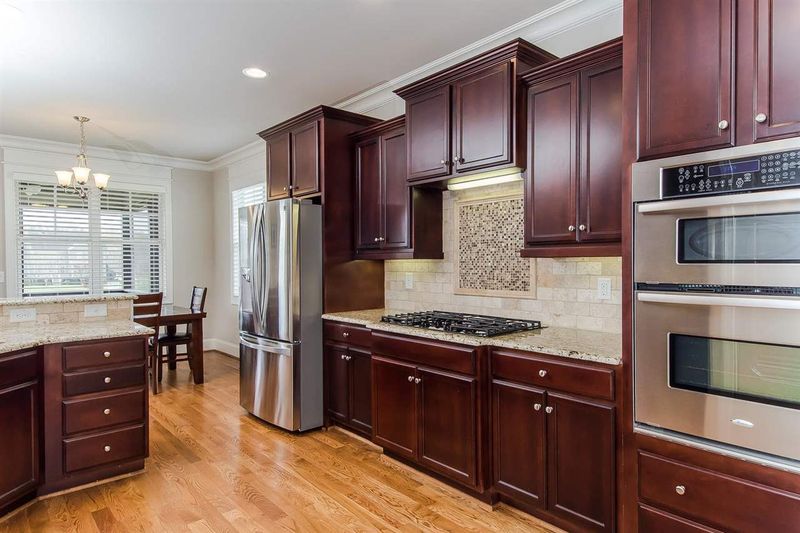 2036 Monthaven Dr, Wake Forest, NC 27587