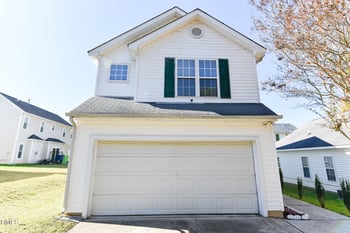 2036 Star Sapphire Dr, Raleigh, NC 27610