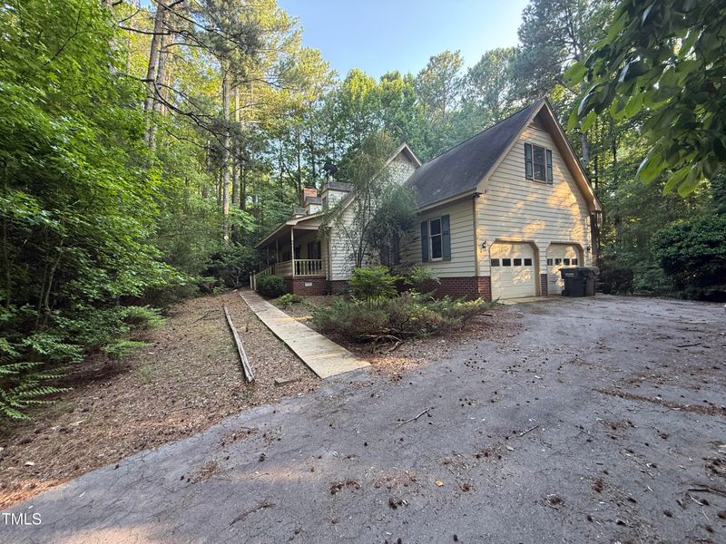 2037 Deer Trl, Clayton, NC 27527
