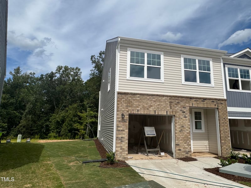 2037 Glen Crossing Dr, Durham, NC 27704