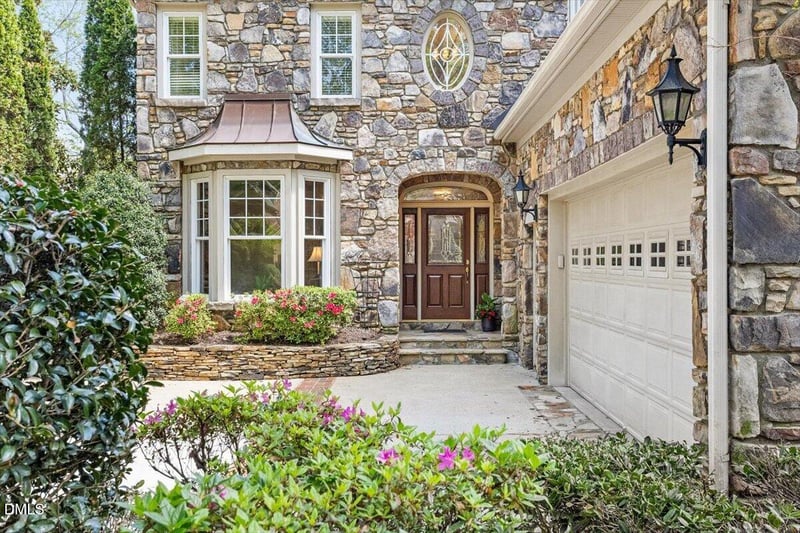 2037 Langham Ln, Raleigh, NC 27615