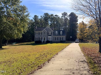 2037 Pine Bark Ln, Clayton, NC 27520