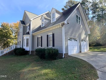 2037 Pine Bark Ln, Clayton, NC 27520