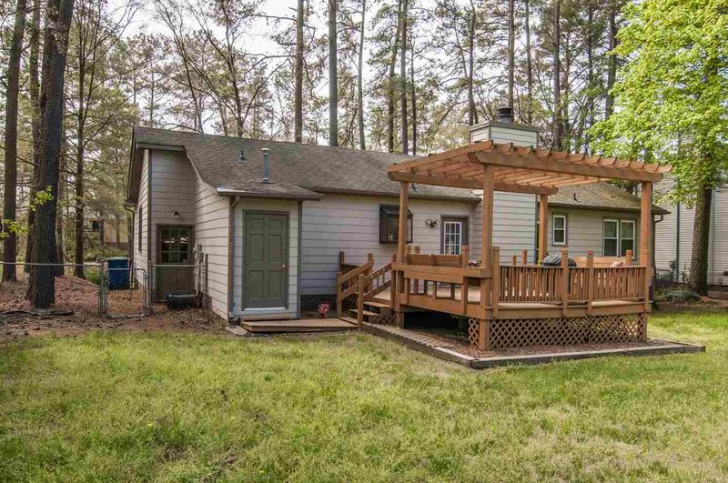 2037 Quail Forest Dr, Raleigh, NC 27609